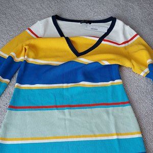 Colourful long sleeves dress